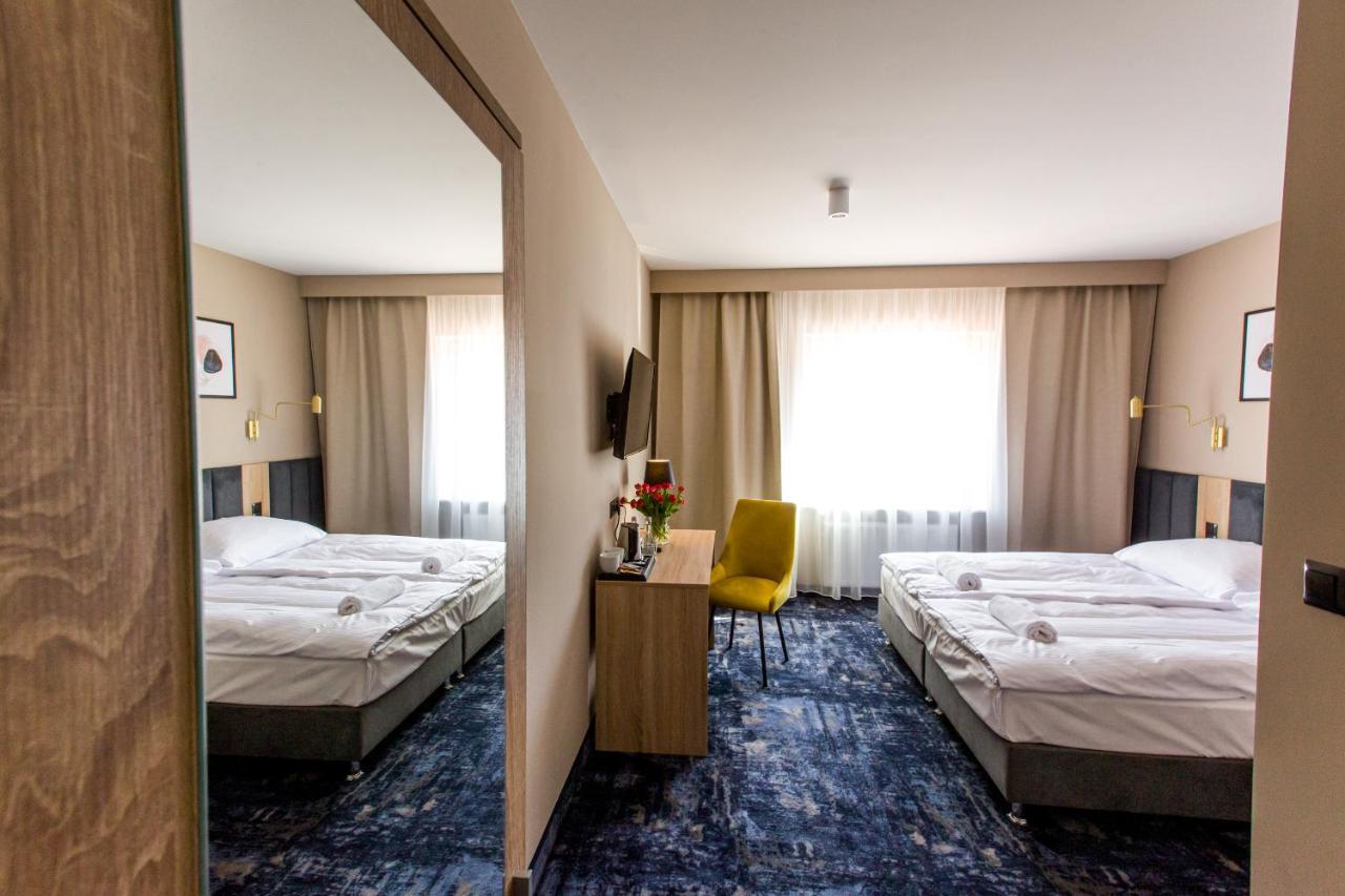 Hotel Zodiak Sucha  Exteriér fotografie