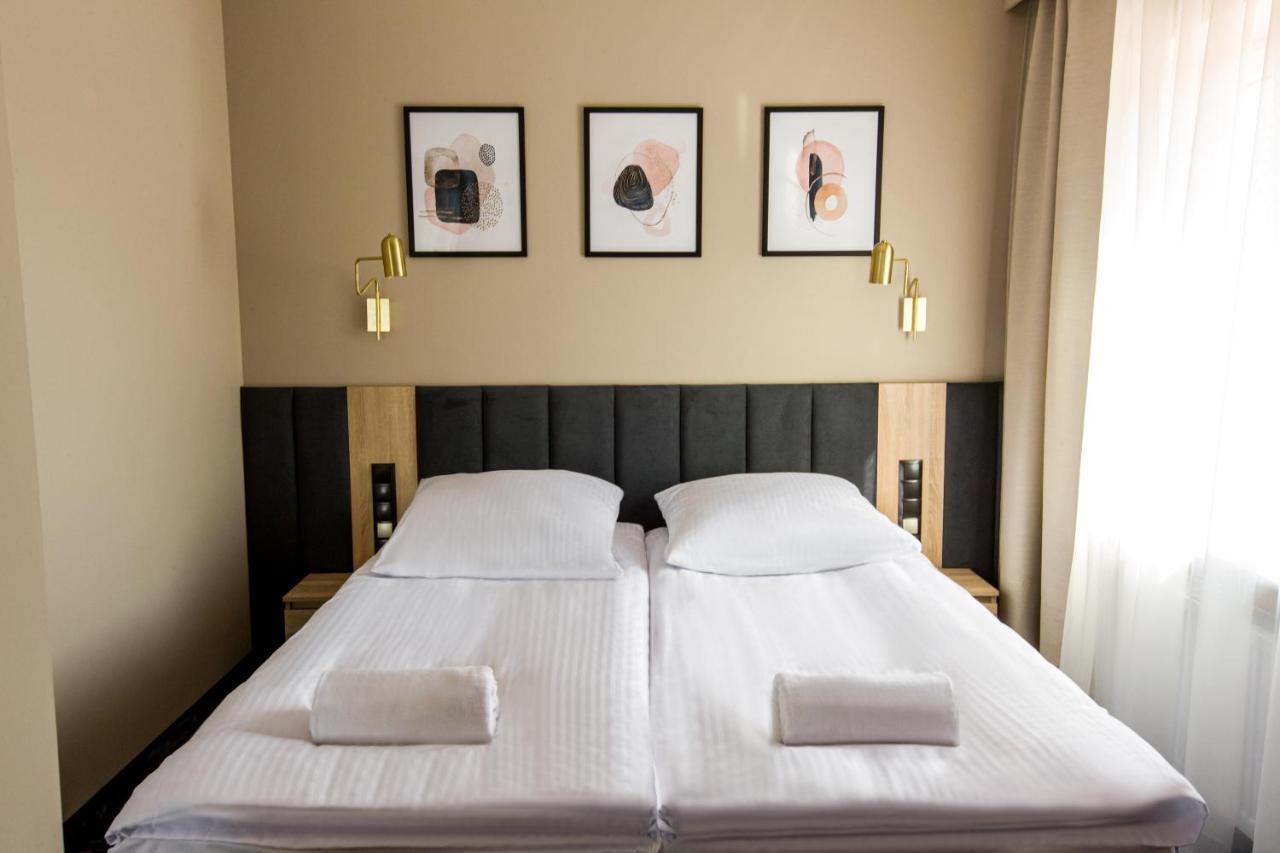 Hotel Zodiak Sucha  Exteriér fotografie