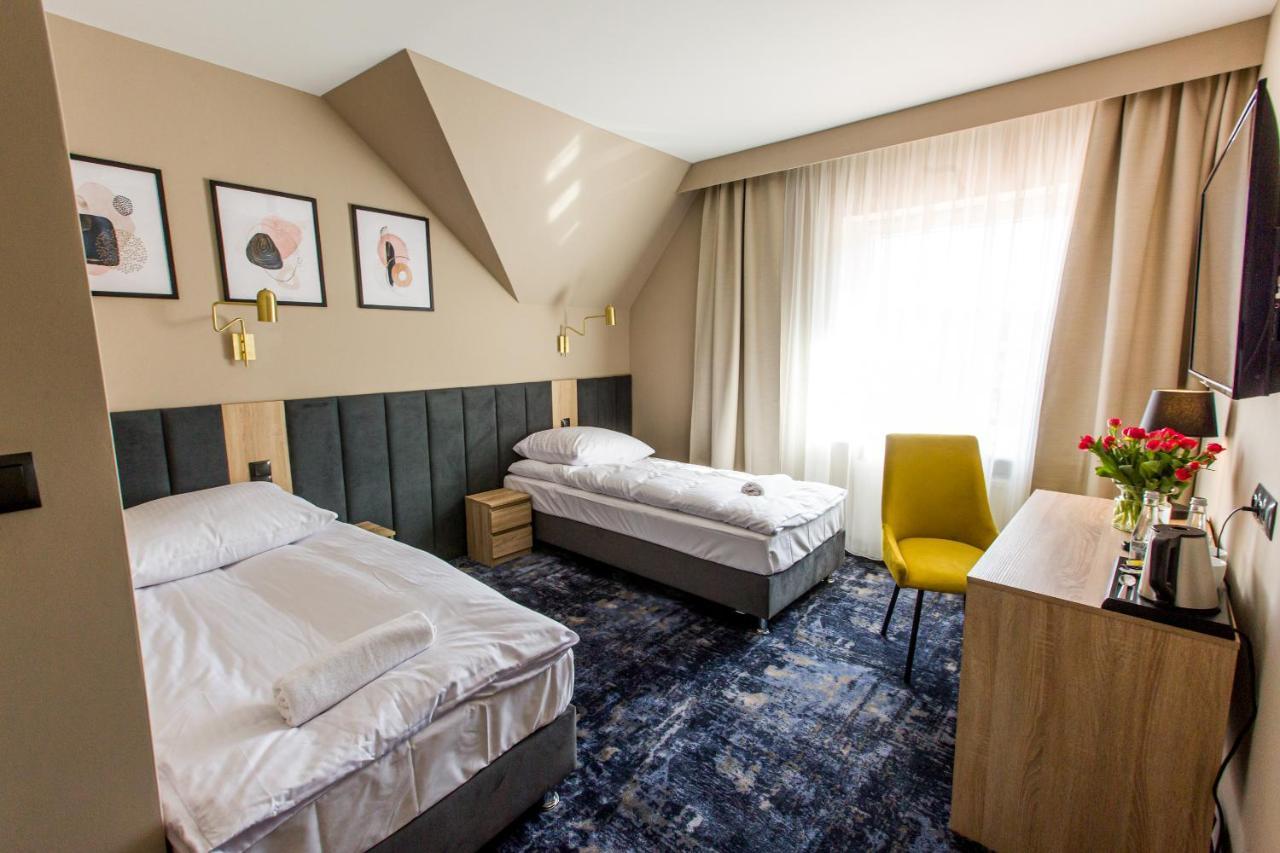 Hotel Zodiak Sucha  Exteriér fotografie