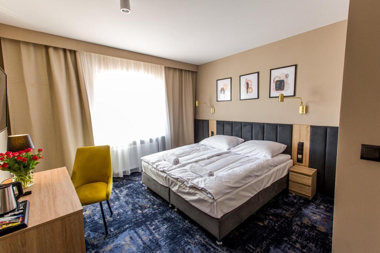 Hotel Zodiak Sucha  Exteriér fotografie