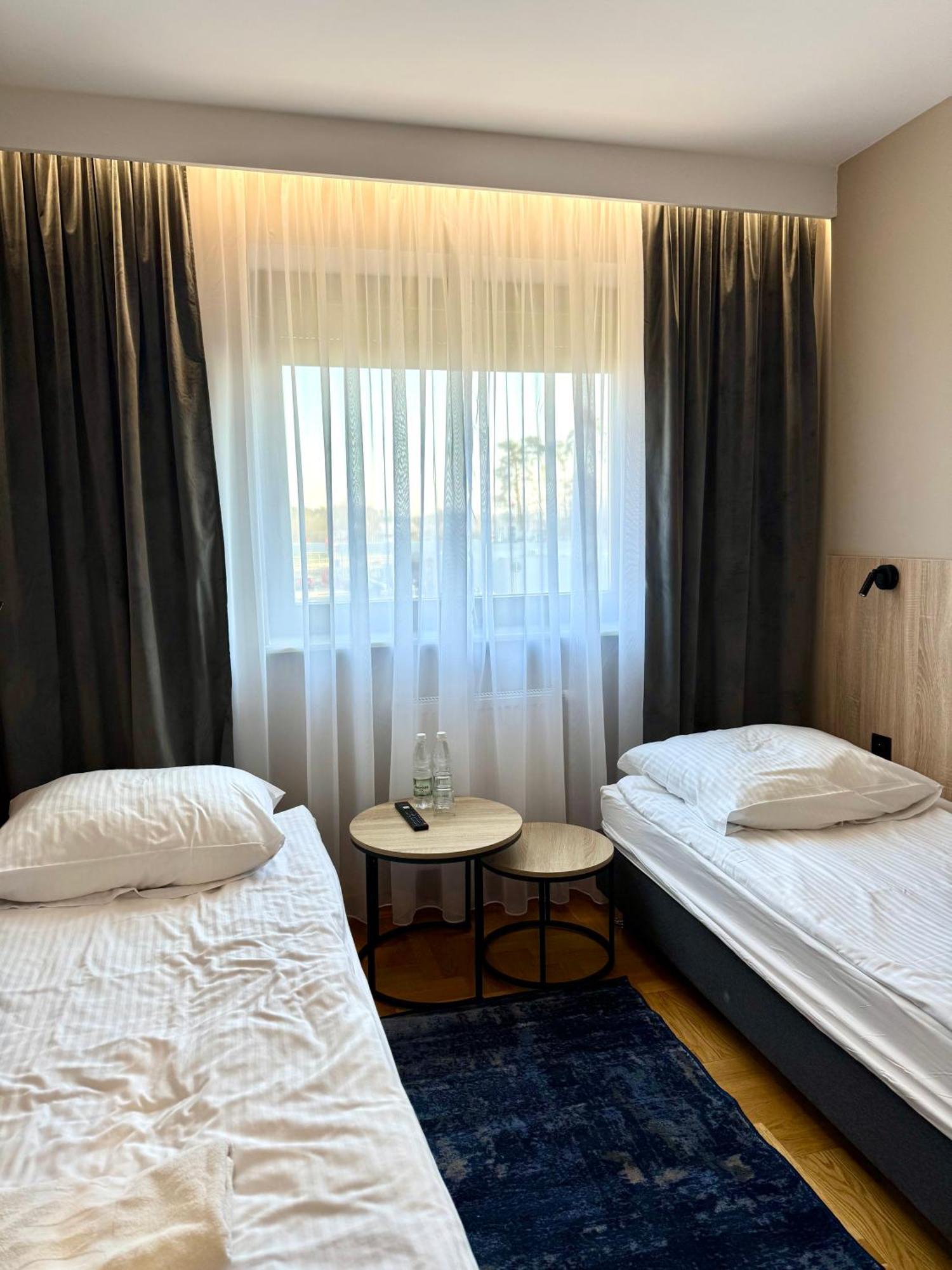 Hotel Zodiak Sucha  Exteriér fotografie