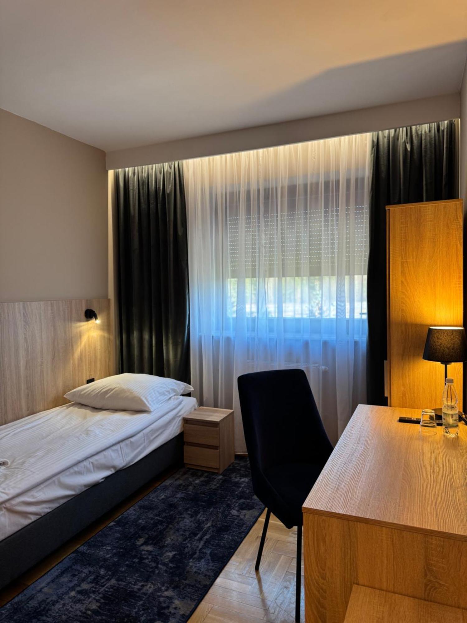 Hotel Zodiak Sucha  Exteriér fotografie